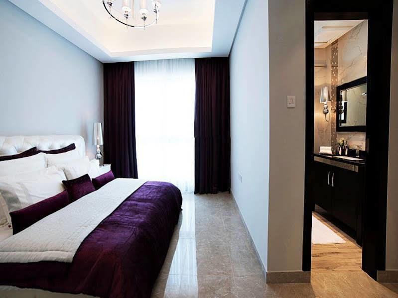 Al Manzil Residence Манама Экстерьер фото